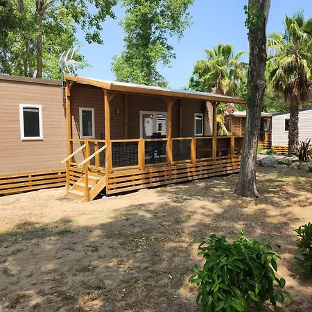 Mobil 6 Personnes Domaine De La Yole 5 Etoiles Kemp Vendres