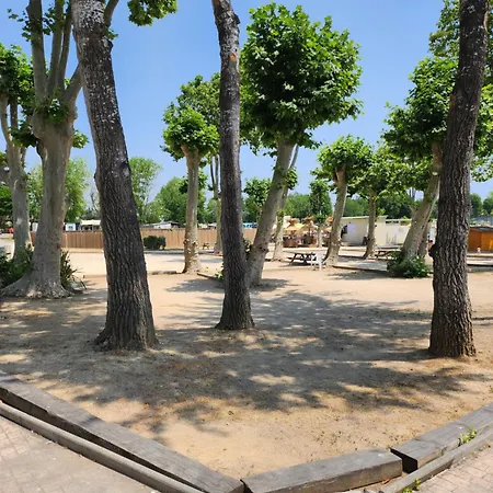 Mobil 6 Personnes Domaine De La Yole 5 Etoiles * Vendres